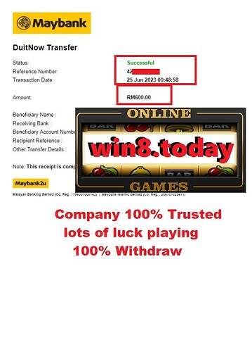 Lucky player celebrating a big win with Pragmatic Play casino games